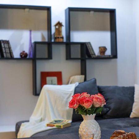 Old Friends Guesthouse Ґюмрі Екстер'єр фото